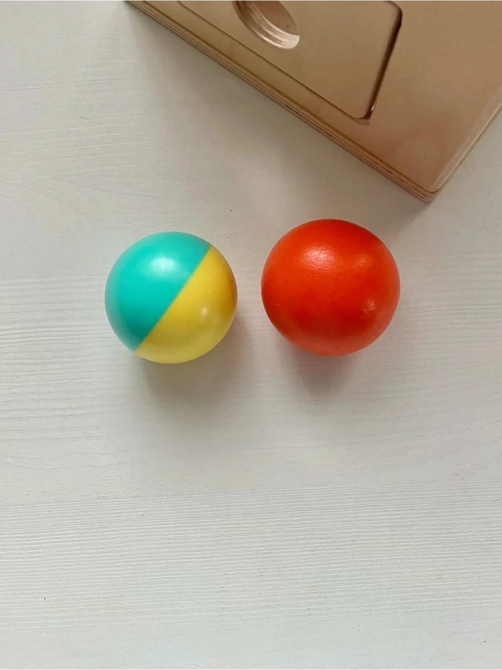 Lovevery Slide & Seek Ball Run